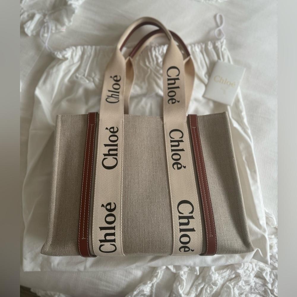 Chloe Woody Tote Canvas with Leather Medium Neutral